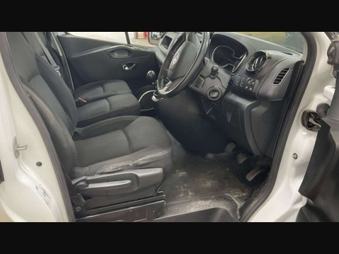 Vauxhall Vivaro 1.6 Vivaro 2900 Sportive CDTi 15