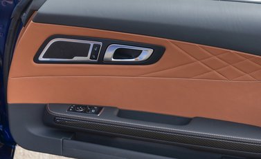 Mercedes-Benz Amg GT GT C Roadster 21