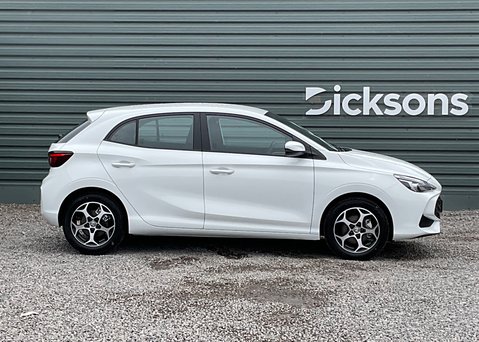 MG MG3 1.5 HYBRID+ SE 8