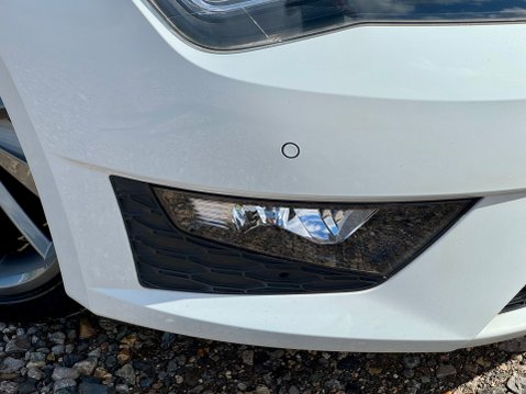 SEAT Leon TSI FR TECHNOLOGY 13