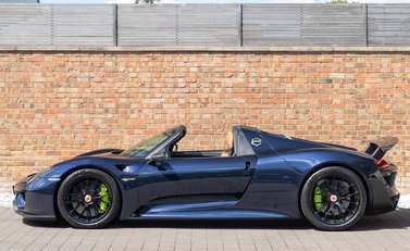 Porsche 918 Spyder Weissach 2