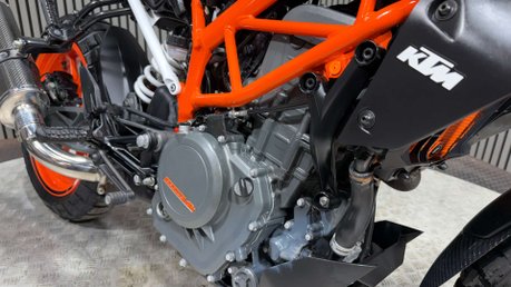 KTM 390 DUKE 2018 ONLY 11K GREAT LOOKING A2 READY ENDURO BIKE 390CC 19