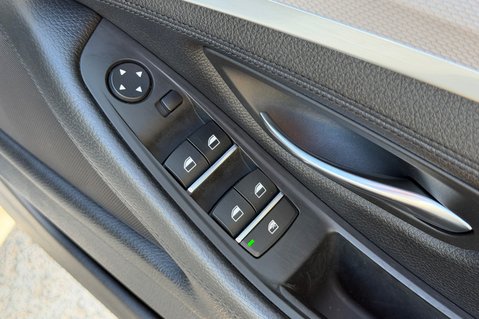 BMW 5 Series 520D M SPORT TOURING 30