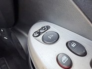 Honda Civic 1.8 ES I-VTEC 17