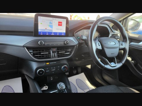 Ford Focus 1.0 11