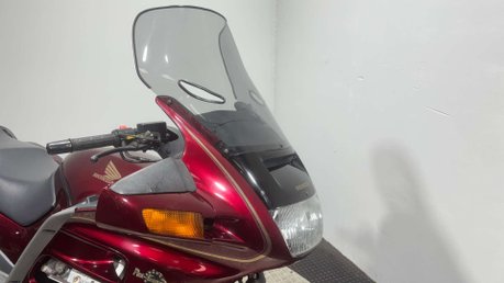 Honda ST 2001 24K RUNNING PROJECT BIKE SPARES OR REPAIR TOURER 1100CC 26