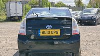 Toyota Prius 1.8 VVT-h T Spirit Hatchback 5dr Petrol Hybrid CVT Euro 5 (s/s) (136 ps) 4