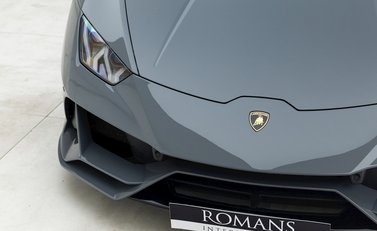 Lamborghini Huracan LP640-4 EVO 18
