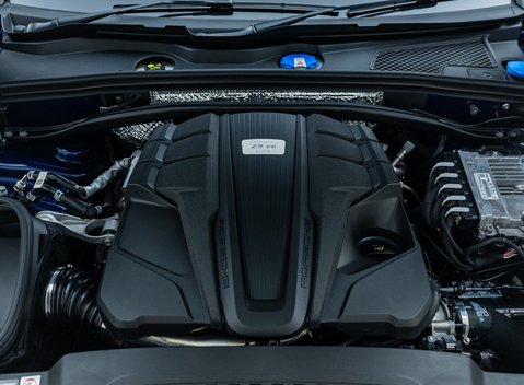 Porsche Macan GTS 44