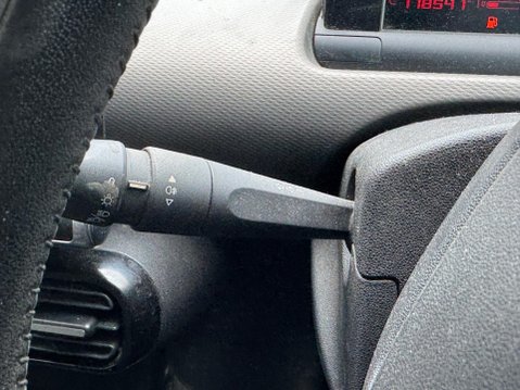 Citroen C4 Cactus 1.6 BlueHDi Feel Euro 6 (s/s) 5dr 16