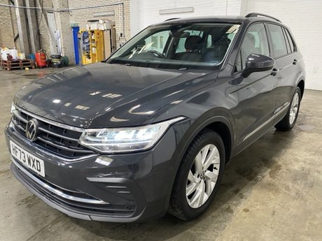 Volkswagen Tiguan LIFE TSI DSG