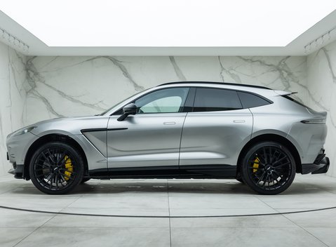 Aston Martin DBX 707 5