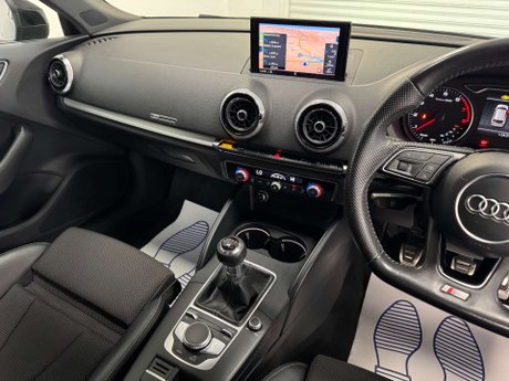 Audi A3 1.5 A3 Sportback Black Edition TFSI 5dr 14