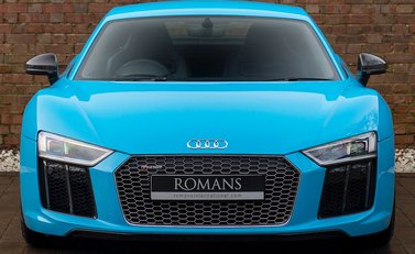 Audi R8 V10 Plus 4