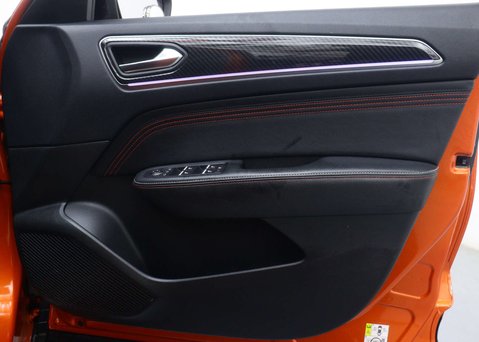 Renault Arkana 1.6 E-TECH r.s. line SUV 5dr Petrol Hybrid Auto 2WD Euro 6 (s/s) (145 bhp) 43