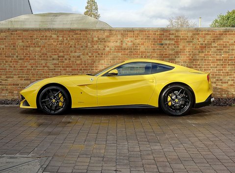 Ferrari F12 Berlinetta 14