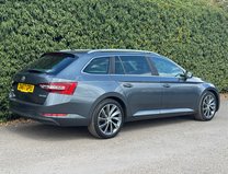 Skoda Superb 2.0 TDI Laurin & Klement Estate 5dr Diesel DSG Euro 6 (s/s) (150 ps) 4