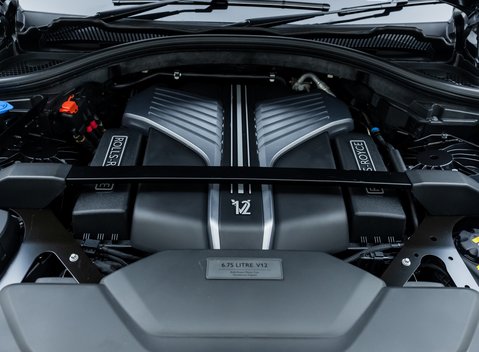 Rolls-Royce Cullinan Black Badge 43