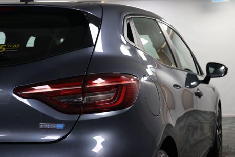 Renault Clio EVOLUTION E-TECH 23