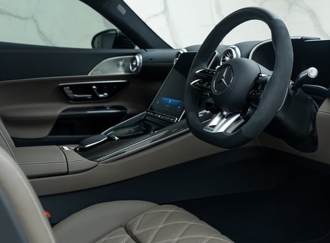 Mercedes-Benz Amg GT 63 Ultimate 13