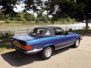 Mercedes-Benz SL Series 380 SL 11