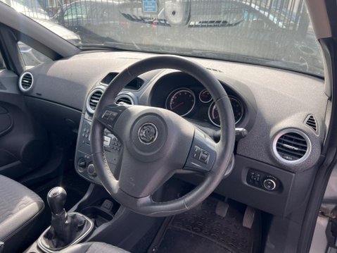 Vauxhall Corsa 1.4 16V SE Euro 5 5dr 10