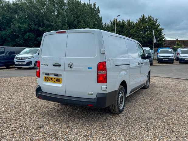 Vauxhall Vivaro LWB L2H1 Low Roof Prime 2900 Cruise Sensors EURO 6 6
