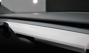 Tesla Model Y RWD Comfort Suspension White Interior Multi Coat Red One Owner Pristine 13