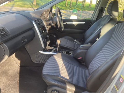 Mercedes-Benz A Class 1.7 A170 Avantgarde SE 5dr 14