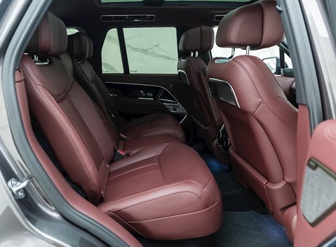 Land Rover Range Rover P530 Autobiography 14