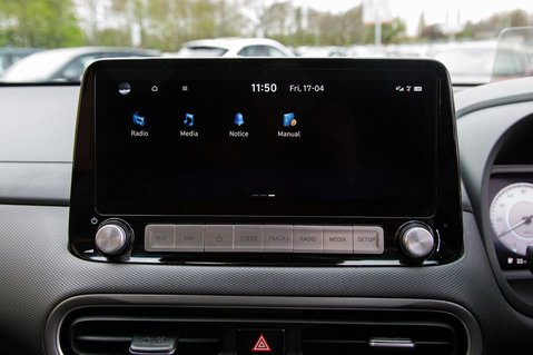 Hyundai KONA ULTIMATE 32