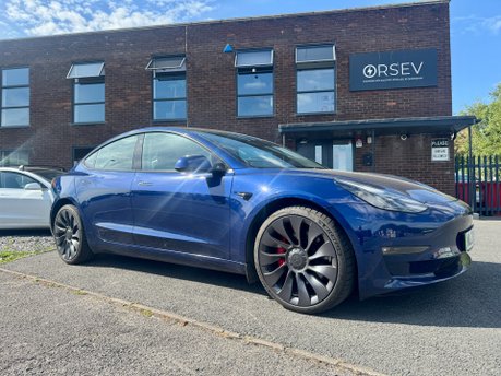 Tesla Model 3 PERFORMANCE AWD Deep Blue Metallic GROK AI RYZEN 20" ALLOYS BLACK INTERIOR