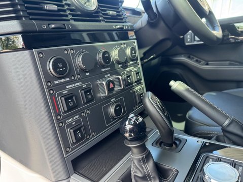 Ineos Grenadier FIELDMASTER EDITION 10