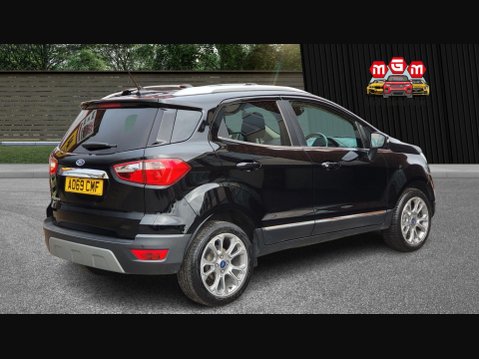 Ford Ecosport TITANIUM 10