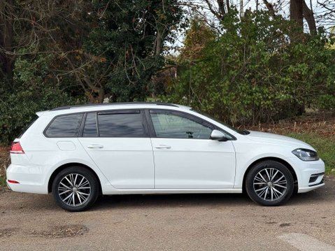 Volkswagen Golf 1.6 Golf SE Nav TDI BlueMotion Technology 5dr 19