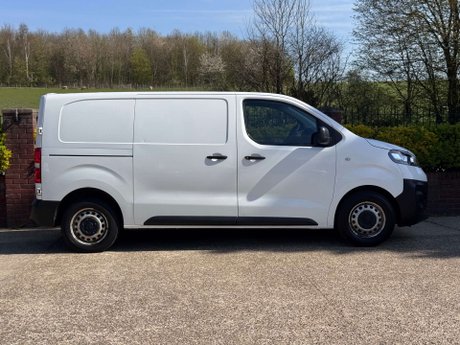Vauxhall Vivaro 1.5 Vivaro 2900 Edition S/S 10