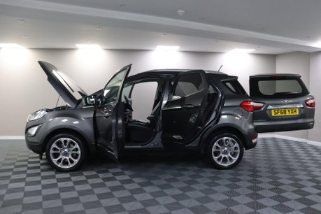 Ford Ecosport TITANIUM 6