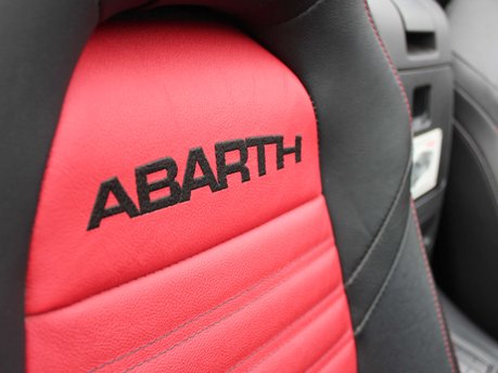 Abarth 124 Spider 1.4 124 Spider MultiAir 2dr 