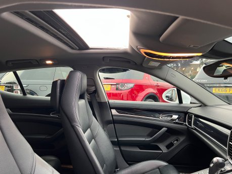 Porsche Panamera 3.0D V6 Hatchback 5dr Diesel TiptronicS Euro 5 (s/s) (300 ps) 20