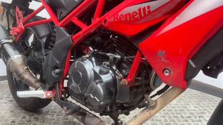 Benelli BN 2021 GOOD RUNNING PROJECT BIKE SPARES OR REPAIR 125CC 13