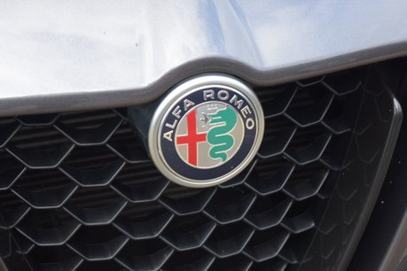 Alfa Romeo Stelvio Tb Veloce 4