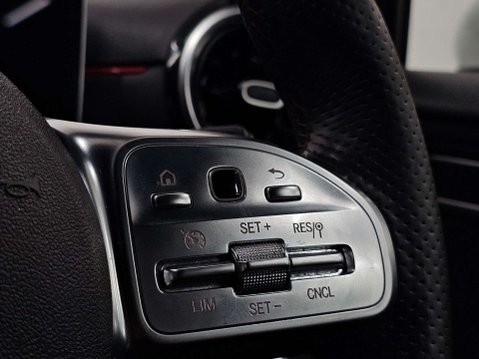 Mercedes-Benz A Class 1.5 A180d AMG Line (Executive) 7G-DCT Euro 6 (s/s) 5dr 45