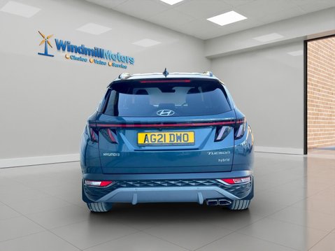 Hyundai TUCSON 1.6 h T-GDi Premium Auto Euro 6 (s/s) 5dr 9