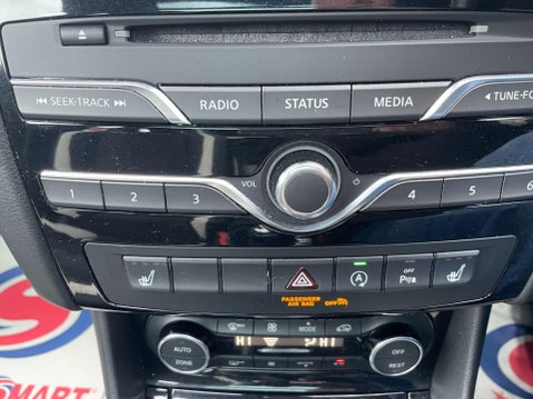 Infiniti Q30 1.5d Sport Euro 6 (s/s) 5dr 23