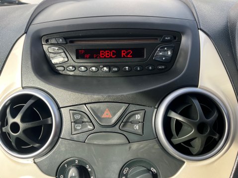 Ford Ka 1.2 ZETEC 13