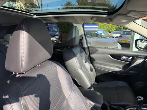 Nissan Qashqai 1.5 dCi Tekna 2WD Euro 6 (s/s) 5dr 14