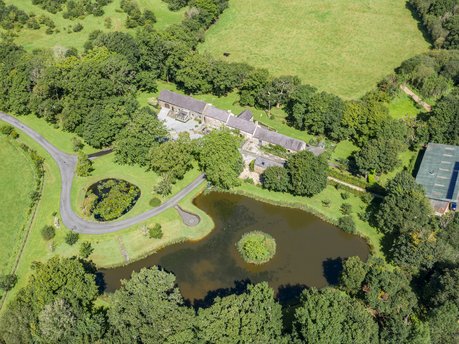 Rural charm with 21st century style 2