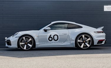 Porsche 911 SPORT CLASSIC (992) 3