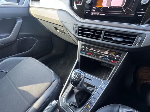 Volkswagen Taigo STYLE TSI 18