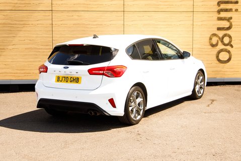 Ford Focus ST-LINE 2